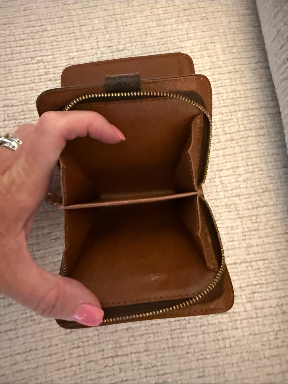 Louis Vuitton Monogram Snap Compact Wallet - Brown & Gold - Picture 7 of 8